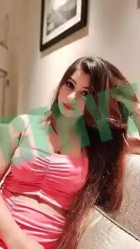 Perfect Call Girls Pratiksha Dedicated and Amazing Give Natural Service